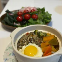 カレィ鍋焼きうどん【謎？】| マニラ男さん