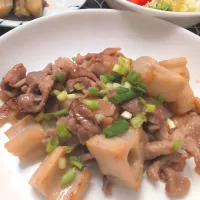 れんこんと豚肉の味噌炒め|naonaoさん