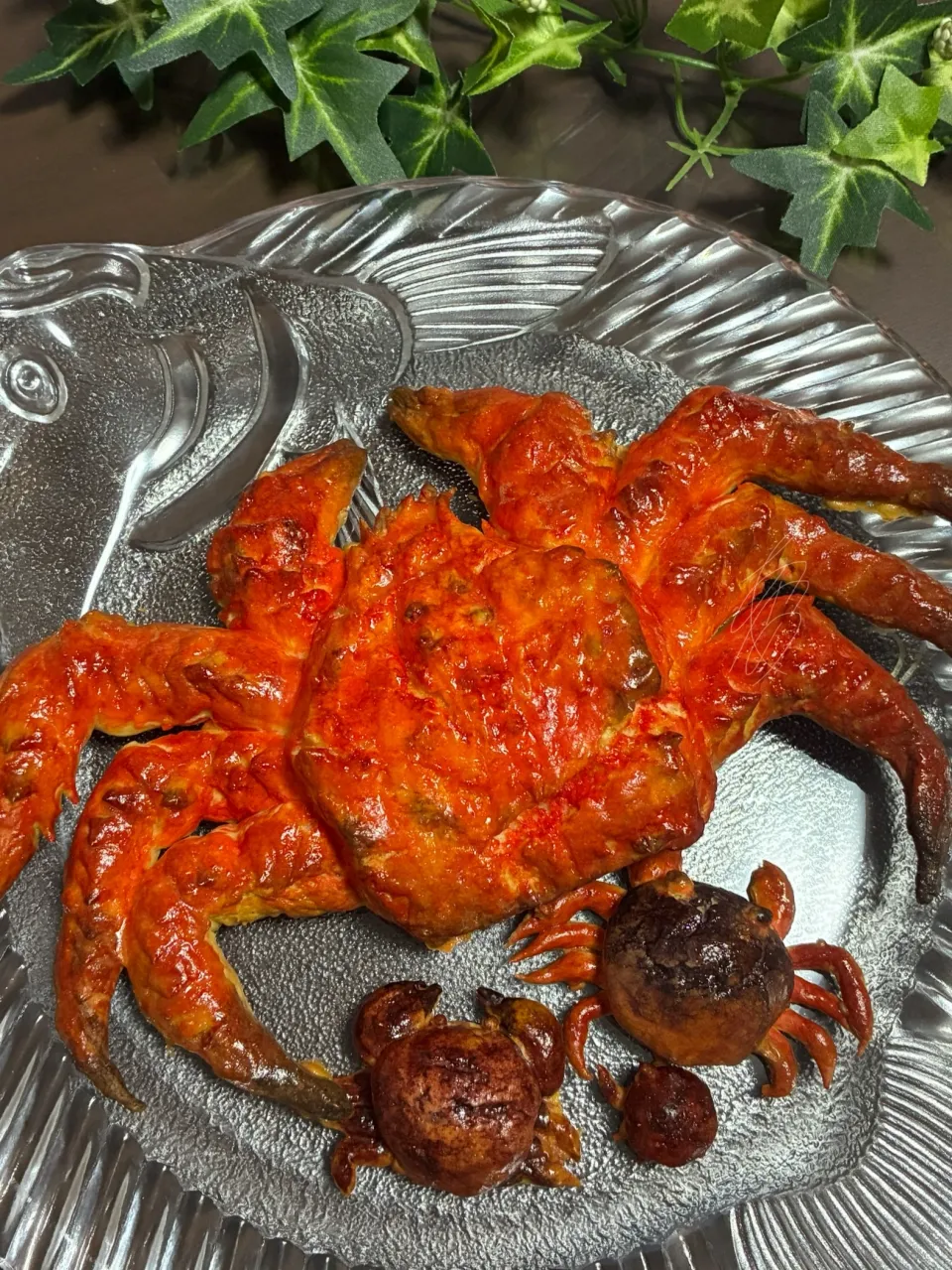 焼きたてカニスコーンたち🦀|あやめもちもちさん