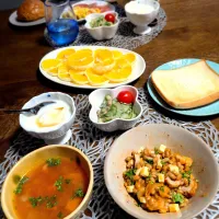 朝ごはん☔！|まめころさん