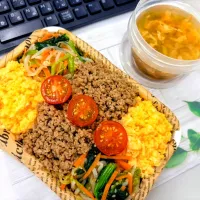 🍱🐷 豚そぼろ弁当 🐷🍱| TakeBooさん