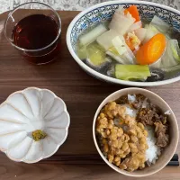 適当な日の一人ランチ🍙|みーぬさん