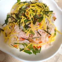 ひな祭り🎎の日はちらし寿司