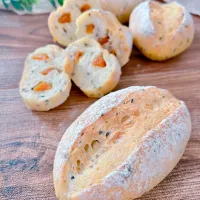 胡麻とさつま芋のパン|mai＊さん