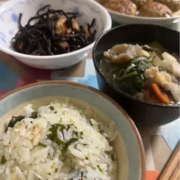 娘作のわかめご飯|ぬちょさん