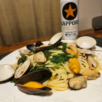 ムール貝とハマグリと菜花のリングイネ|nzmstさん