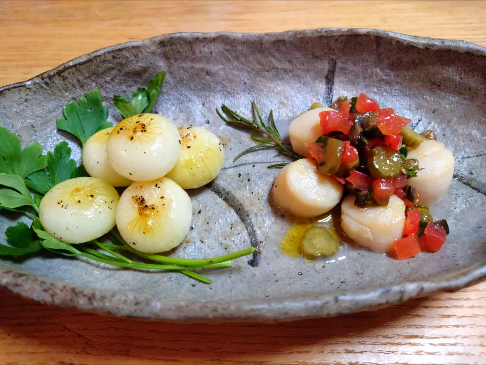 ホタテのムニエル ラビゴットソース と ペコロスのグラッセ|なつさん