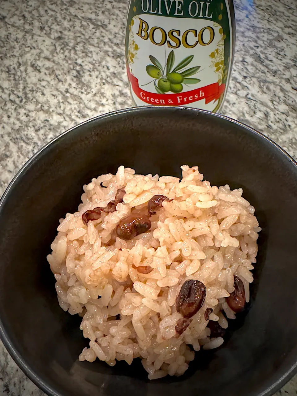 桃の節句🎎お赤飯にエキストラオリーブオイルかけてみた|mimoさん