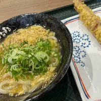 はなまるうどんさんで| Morito Kamiyaさん