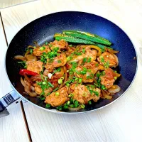 会社の給湯室で豚丼w|tap.rinさん