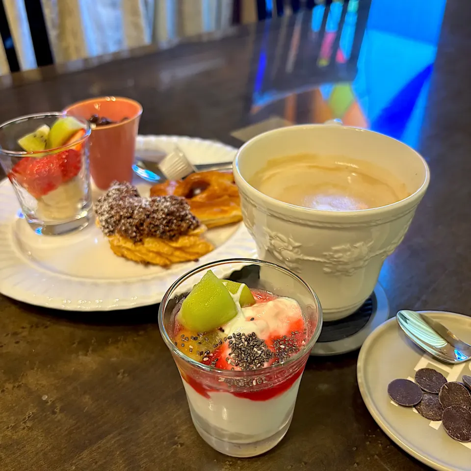 ヨーグルトにミチョ|かっちゃん杉さん