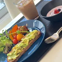 おはよう❤️晴れてる❤️予定変わってくるぞ😆|Mayoさん