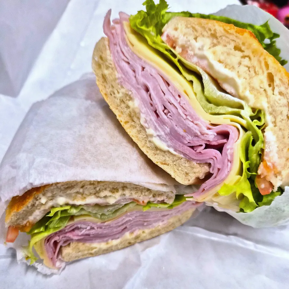 HAM & CHEESE SANDWICH|J. PARKさん