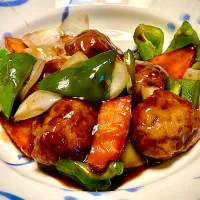 肉団子黒酢酢豚風| mottoさん