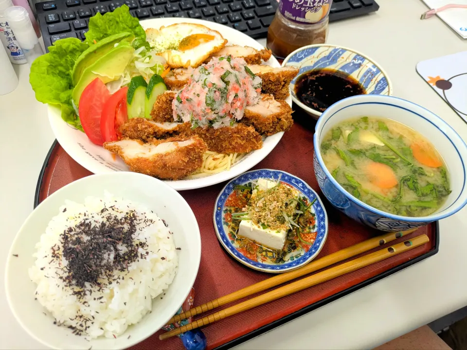 🐓チキンカツ 紅生姜＆大葉の大根おろしポン酢|TakeBooさん