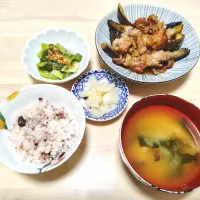 2026 0303　なすの豚巻き照り焼き　チンゲン菜のおひたし　大根のレモン甘酢漬け　なめことわかめのお味噌汁|いもこ。さん