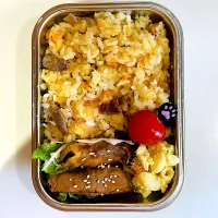 炒飯弁当🍙|アキさん