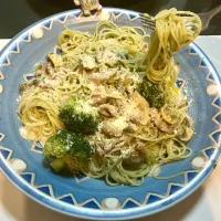 ジェノベーゼソースを絡めたベーコンとマッシュとパプリカのペペロンチーノ|Takeshi  Nagakiさん