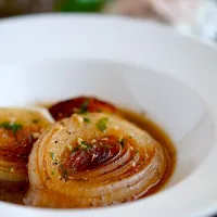 新玉ねぎのステーキ