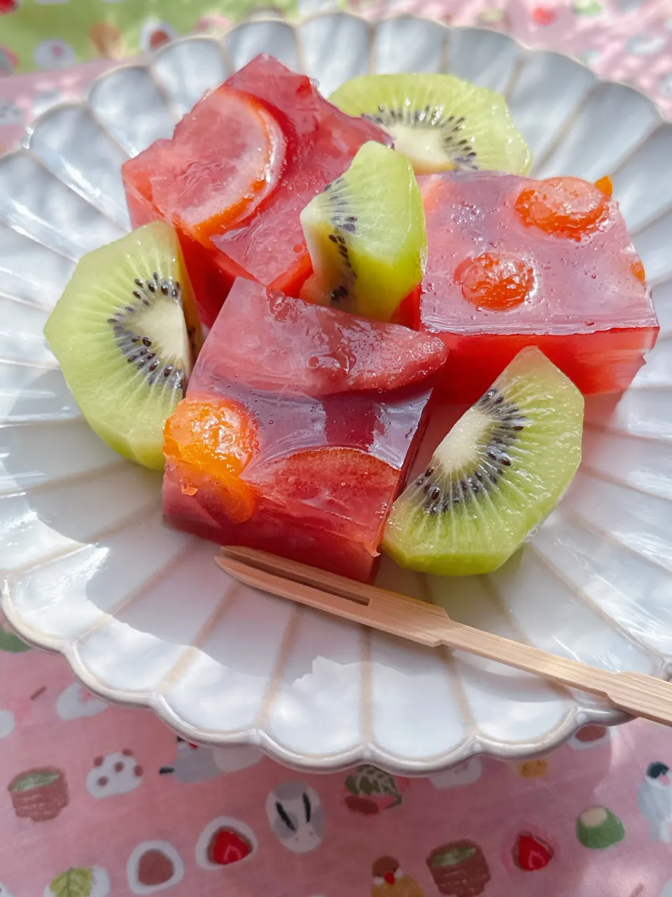 紫芋とマイヤーレモンと金柑の寒天寄せ|Blueberry🫐さん