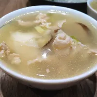 ワンタンスープ|古尾谷りかこさん