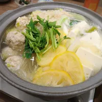 鶏だんごの柚子塩鍋|古尾谷りかこさん