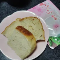 桜茶入り天然酵母パン|由紀子さん