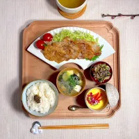 豚の醤油麹しょうが焼きの献立| すずさん