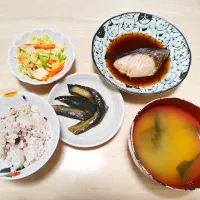 2026 0305　鰤のポン酢煮　白菜とにんじんのごまマヨ和え　なめことわかめのお味噌汁　なすの照り煮|いもこ。さん