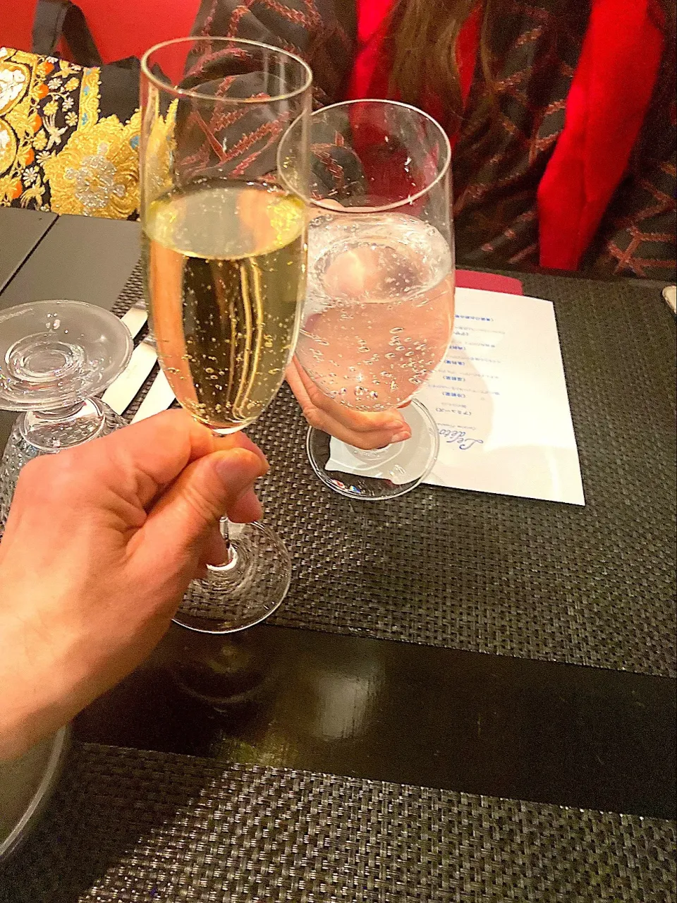 ３月６日のディナー＠「Le detour」さん　まずはなびとかんぱーい🥂|はやとさん