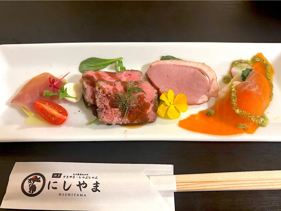 ①3月6日・［すき焼きコース🐮✨］・前菜4種❣️（まぁまぁ）|山勝さん