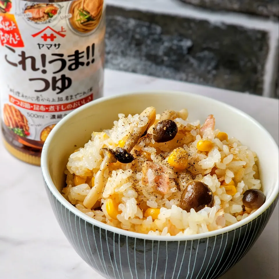 ヤマサ醤油公式アカウントさんの料理 包丁いらず！ベーコンとコーンのうまつゆ炊き込みご飯|ひかるさん
