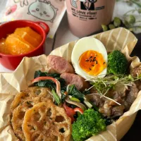 【今週のお弁当】肉どうふ弁当(全然見えましぇ〜ん🤣)