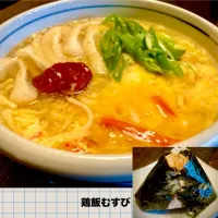 いつの日かの麺好きランチ                                             「玉とじきざみうどん&鶏飯むすび」| mottoさん