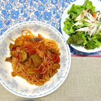 茄子トマトベーコンパスタとサラダ| おしゃべり献立さん