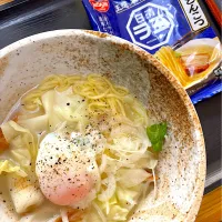 ラ王塩とんこつでお昼大満足🤗✨💕|てるみさん