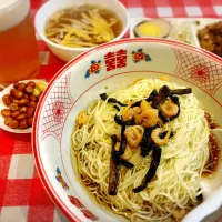 ネギ油まぜ麺×手作り雲呑スープ ¥980| Blue Moon Caféさん