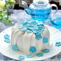 青い桜のシュガークラフトケーキです💙🌸|sucreroomさん