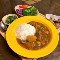 三日月カレー🌙|かっちゃん杉さん