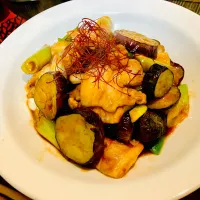 ✩.*˚茄子と豚バラの黒酢炒め|ゆきえもんさん