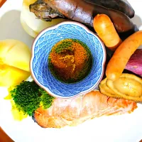 食べ過ぎても安心😆✨蒸し野菜たち(￣ー+￣)✨