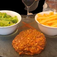 🇫🇷Tartare Steak,fries,salad 🇫🇷| KWAII69さん