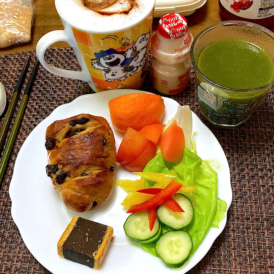 ぶどうパン|みんみんさん