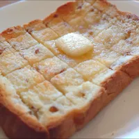 シューガートースト🍞 バター20g|なつさん
