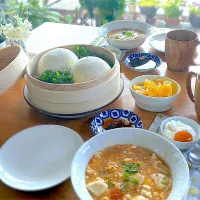 豚まんでブランチ|じゅんさんさん