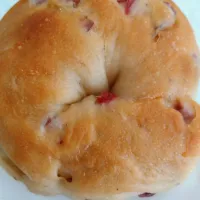 マカダミアナッツとクランベリーのもっちもちベーグル|mamedaifukuさん