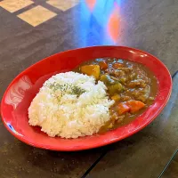 カレーご飯にパセリ|かっちゃん杉さん