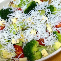 シラスのっけサラダ|Makokoさん