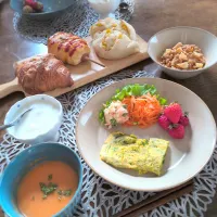 朝ごはん🌄！|まめころさん