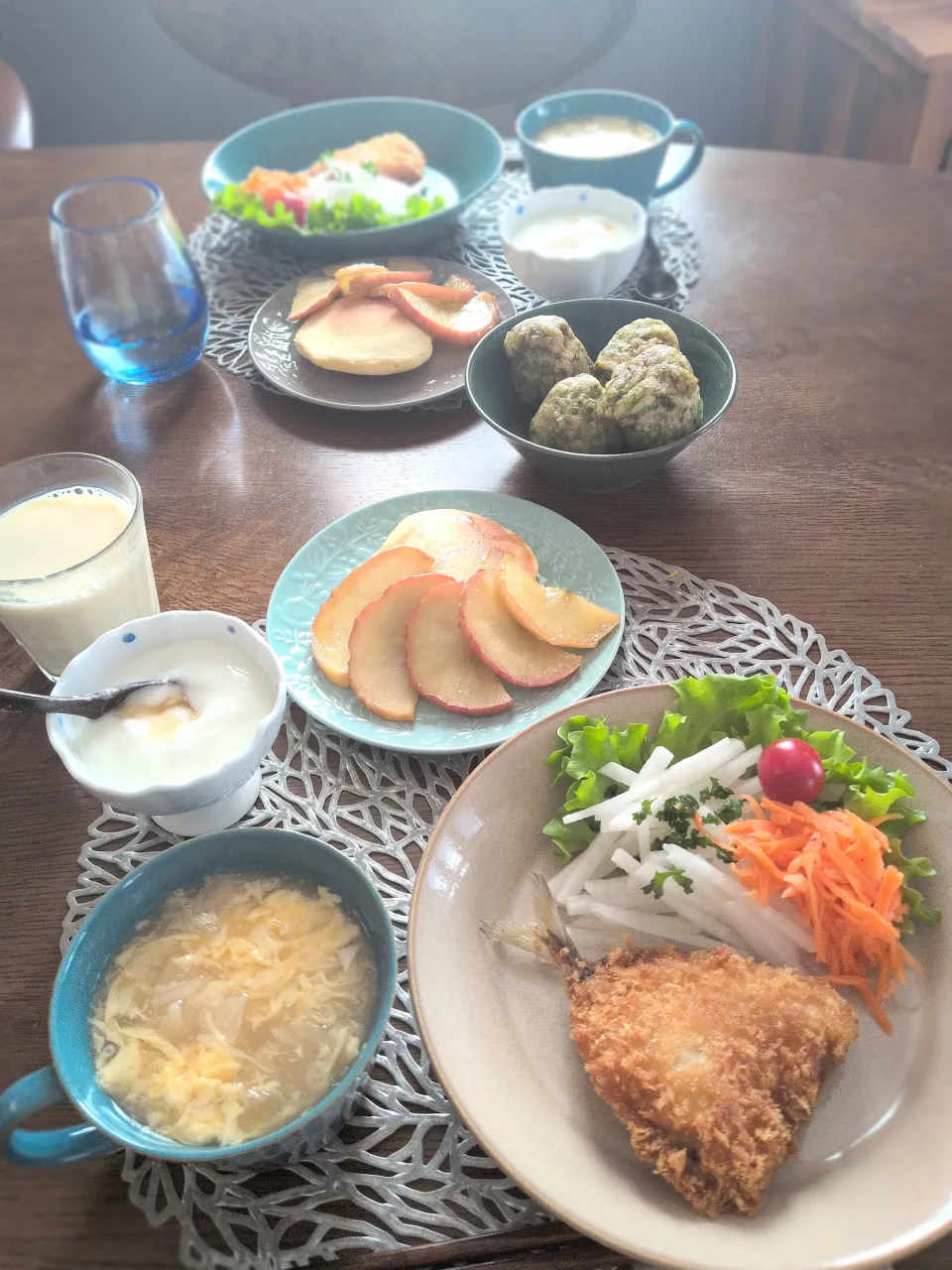 朝ごはん🌅！|まめころさん